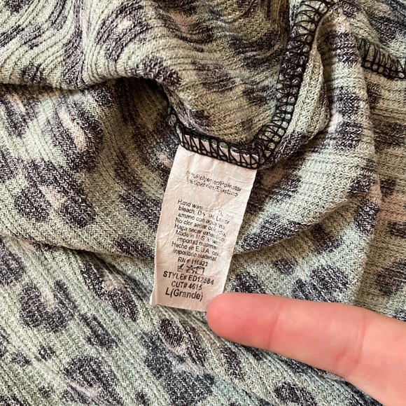 Easel Los Angeles Green Animal Print Midi Dress - Size Large - Picture 5 of 9